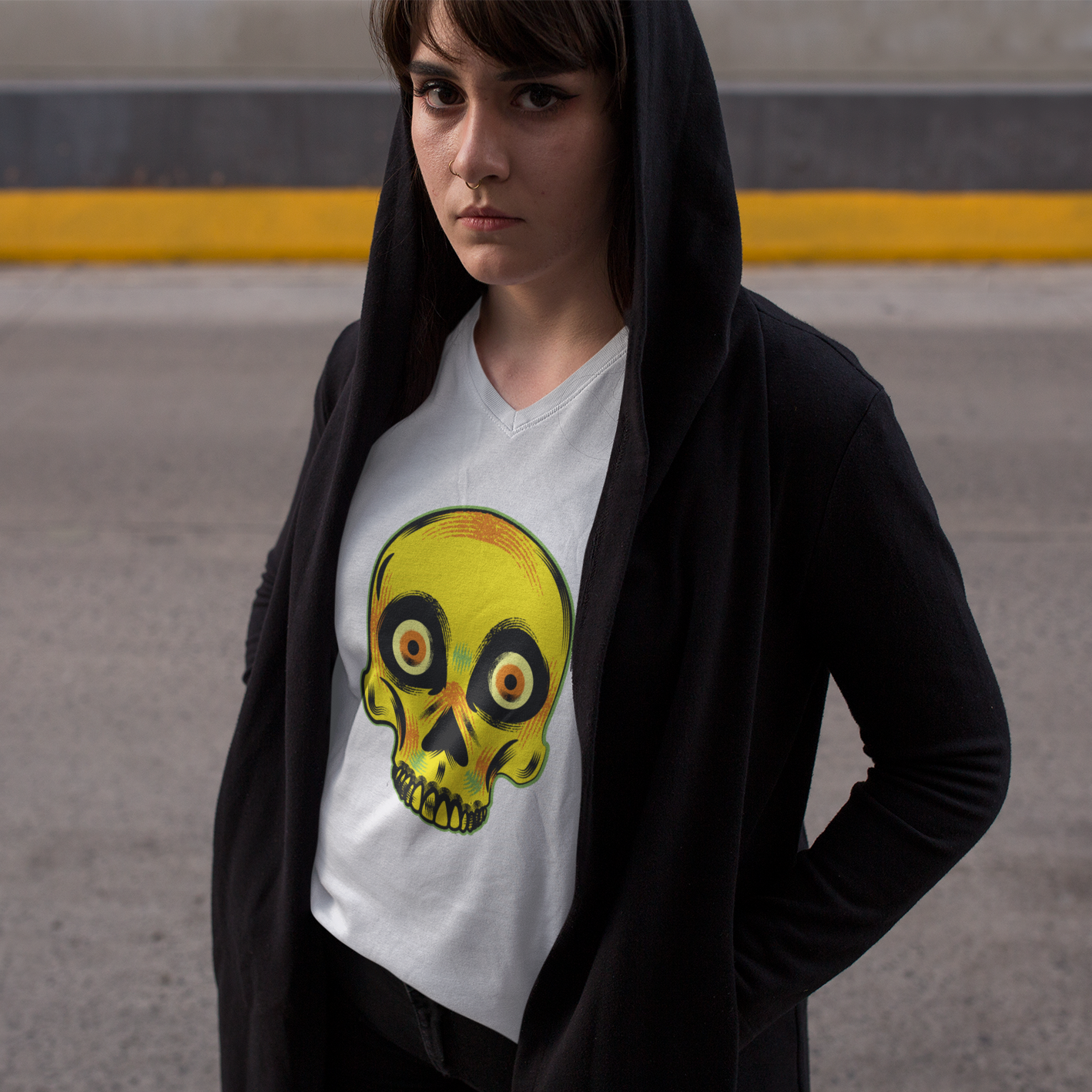 Yellow Skull - V-Neck Shirt Damen